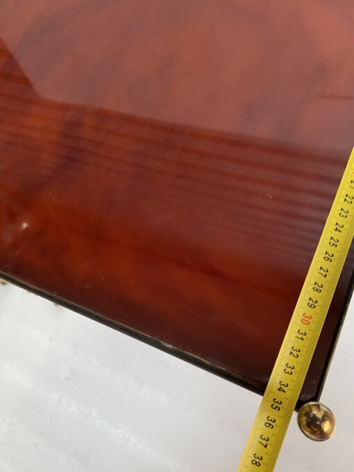 1970 ‘Serie 3 Nesting Tables Maison Baguès In Gilt Bronze, 3 Amber Bakelite Trays - Image 5