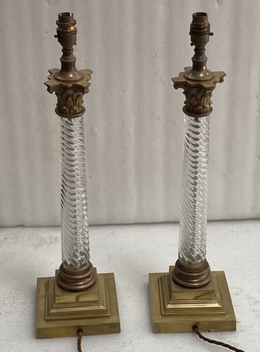 1900′ Paire De Lampes Cristal Baccarat Et Bronze Style Renaissance Avec Chapiteaux Corinthiens – Image 12
