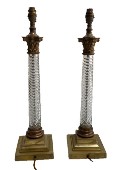 1900′ Paire De Lampes Cristal Baccarat Et Bronze Style Renaissance Avec Chapiteaux Corinthiens