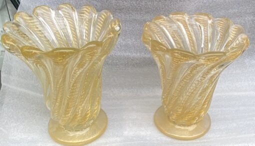 1970′ Vases Similaires Torsadés Cristal Murano Avec Paillons D’ Or Murano H 26 et 24,5 cm – Image 15