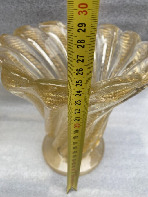 1970′ Vases Similaires Torsadés Cristal Murano Avec Paillons D’ Or Murano H 26 et 24,5 cm – Image 6