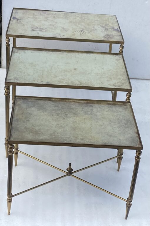 1970′ Set of 3 Maison Baguès Nesting Tables in Gilt Bronze, 3 Aged Glass Tops 55 X 40 X H 39.5 cm - Image 2