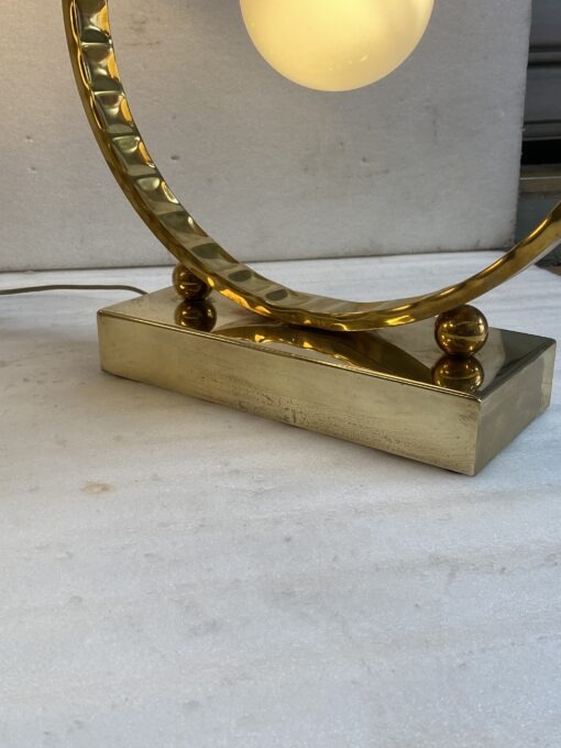 1980' Paire De Lampes Design En Laiton Et Opaline H 88 cm Ø 48 cm – Image 16
