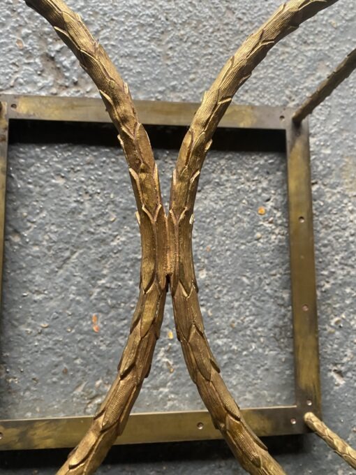 1970′ Table Bout De Canapé en Bronze Modèle Palmier, Maison Charles Non Signée , Entretoise Double Arc De Cercle 45 x 45 x H 44 cm – Image 17