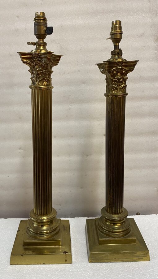 1900′ Paire De Lampes  Bronze Style Renaissance Avec Chapiteaux Corinthiens