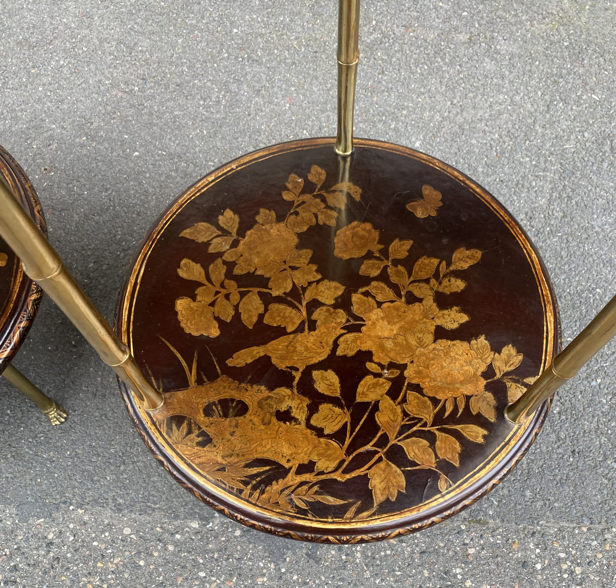 1950/70′ Pair of Maison Baguès Pedestal Tables Bamboo Decor in Gilt Bronze with Chinese Lacquer Trays Diameter 40 Cm H 70 Cm - Image 18