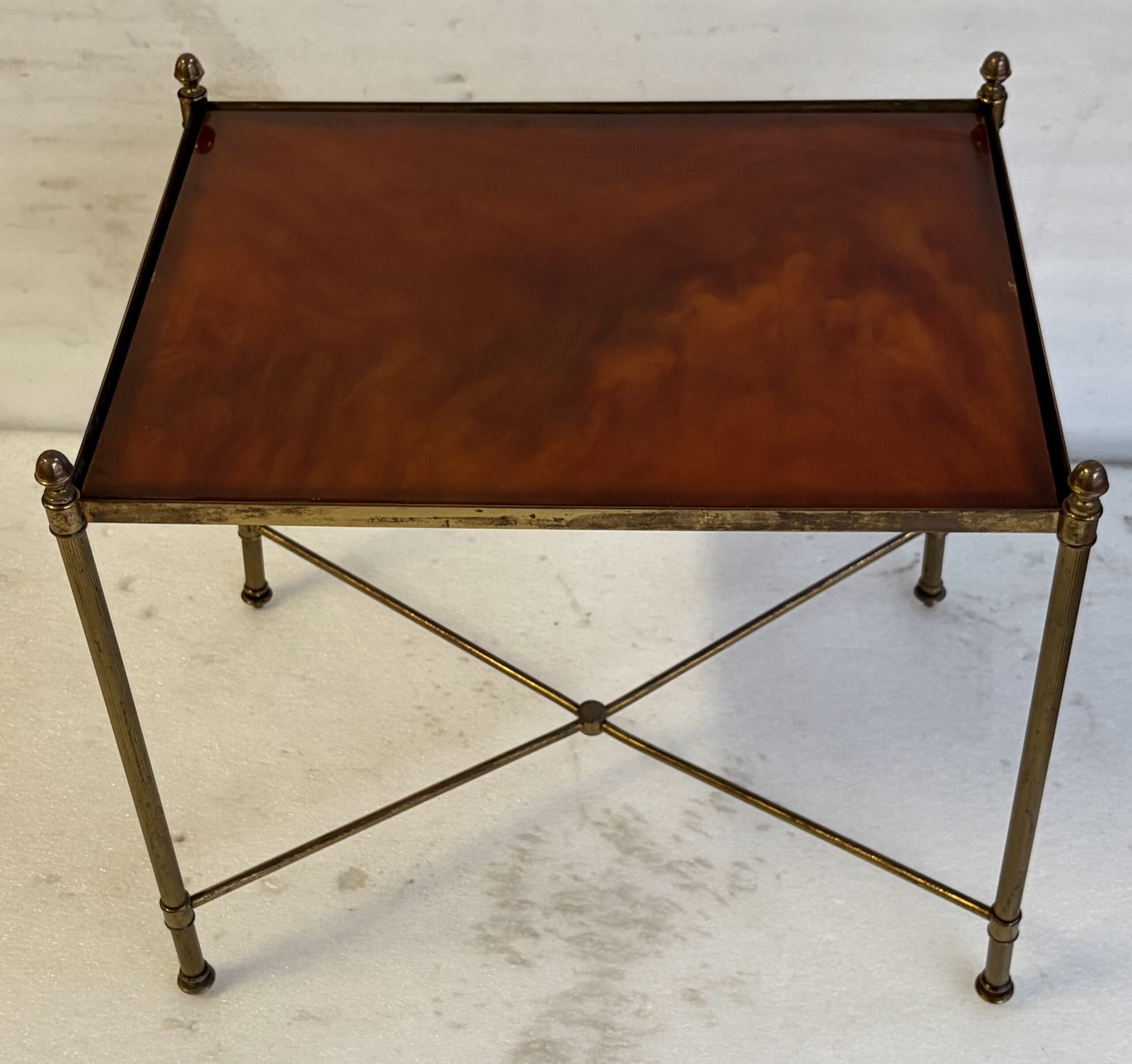 1970s Baguès Maison Table in Gilt Bronze, Amber-Effect Bakelite Top, 38 x 50 x H 46 cm