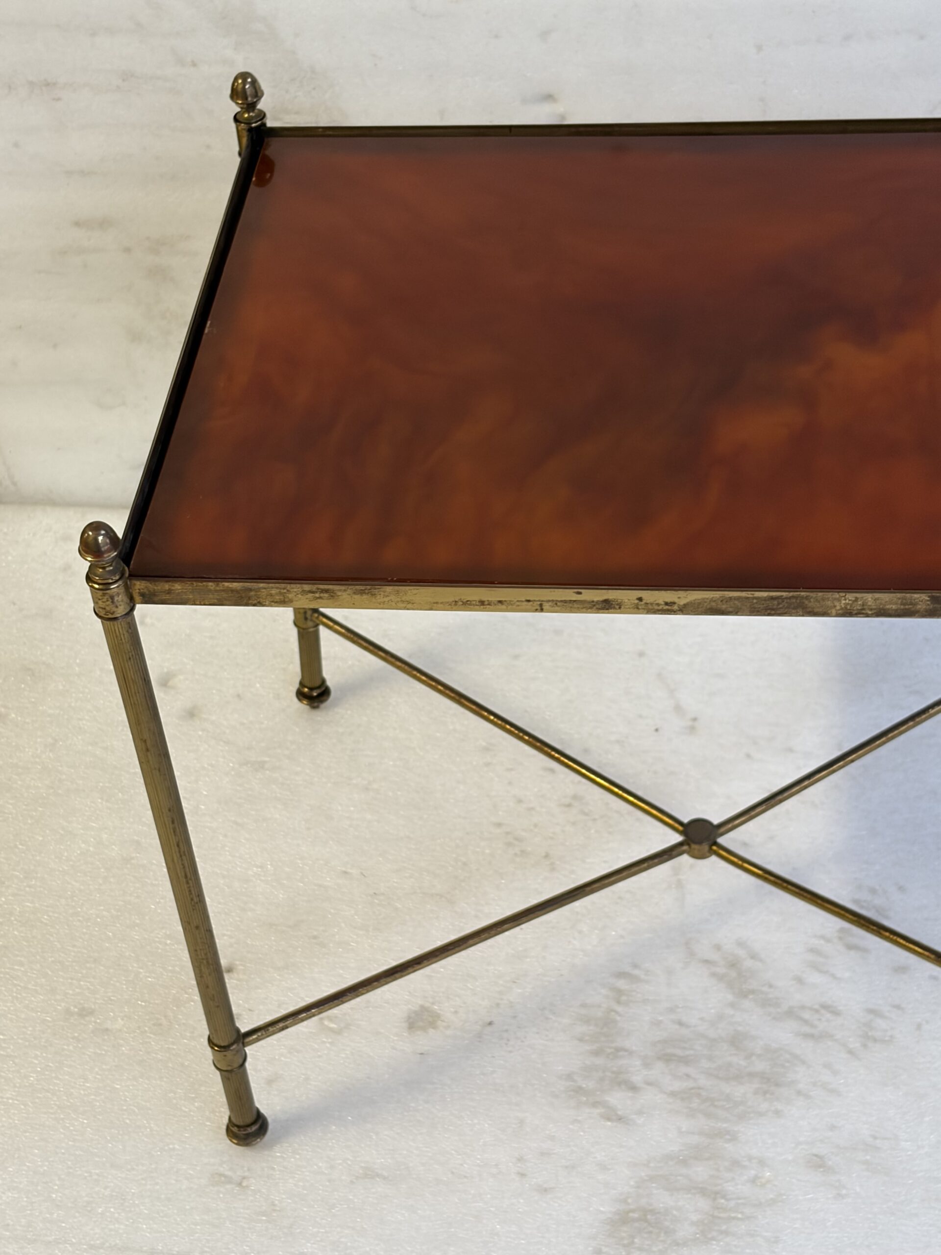 1970s Baguès Maison Table in Gilt Bronze, Amber-Effect Bakelite Top, 38 x 50 x H 46 cm - Image 12