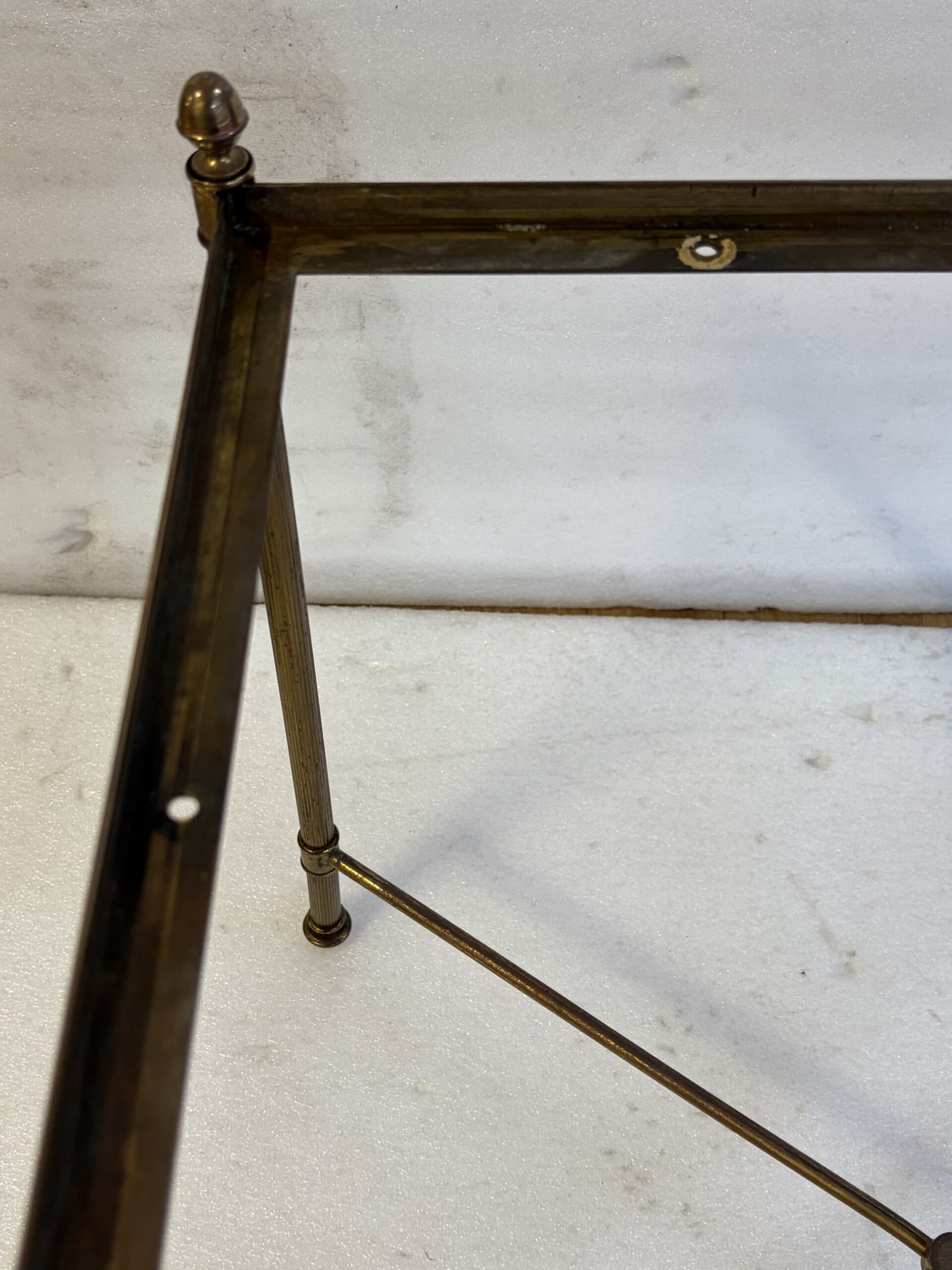 1970s Baguès Maison Table in Gilt Bronze, Amber-Effect Bakelite Top, 38 x 50 x H 46 cm - Image 5