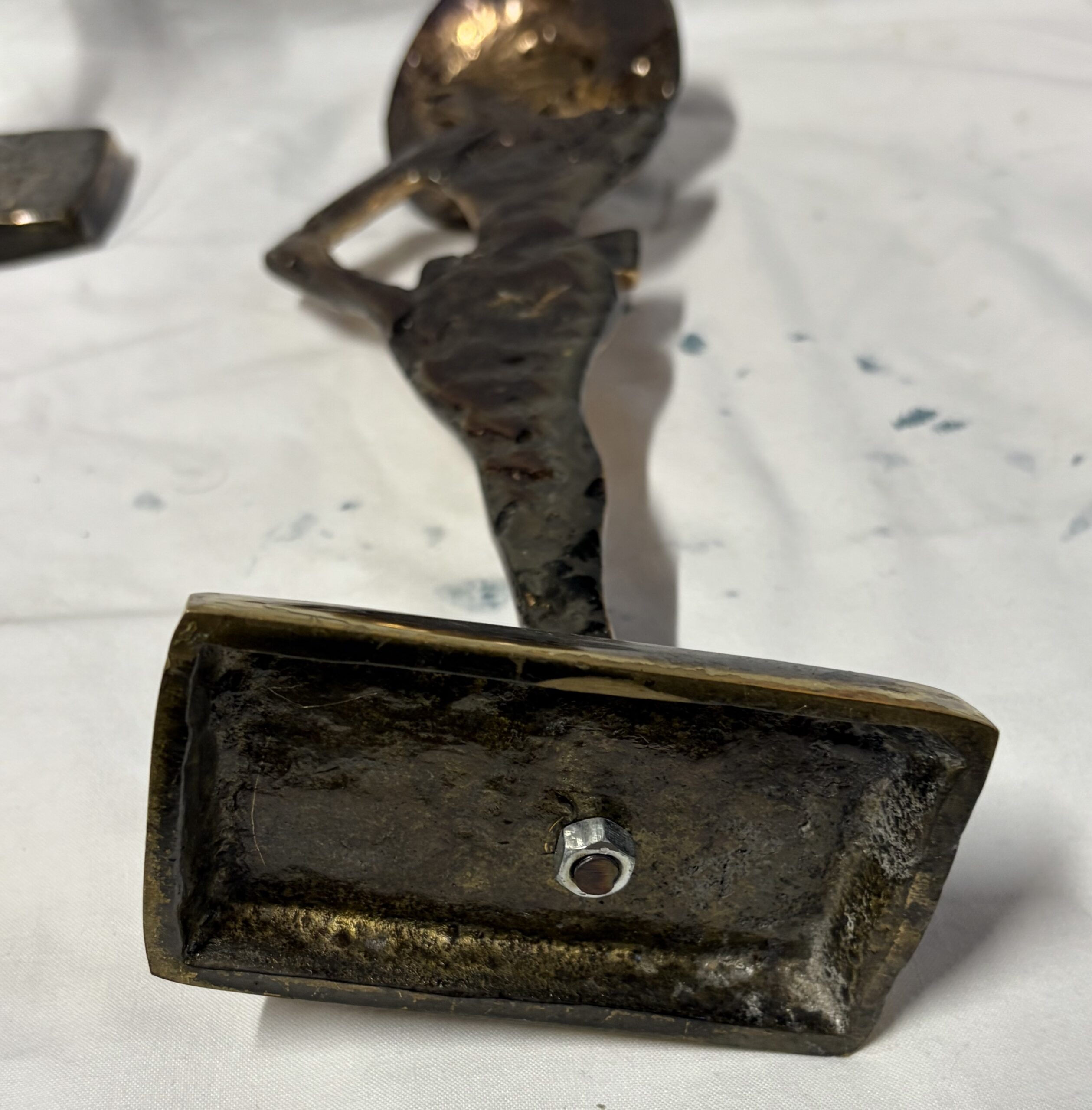 1970/80 ‘The Two Elegant Women with Hats’ Bronze Sculptures, Signed LOHE - Image 17