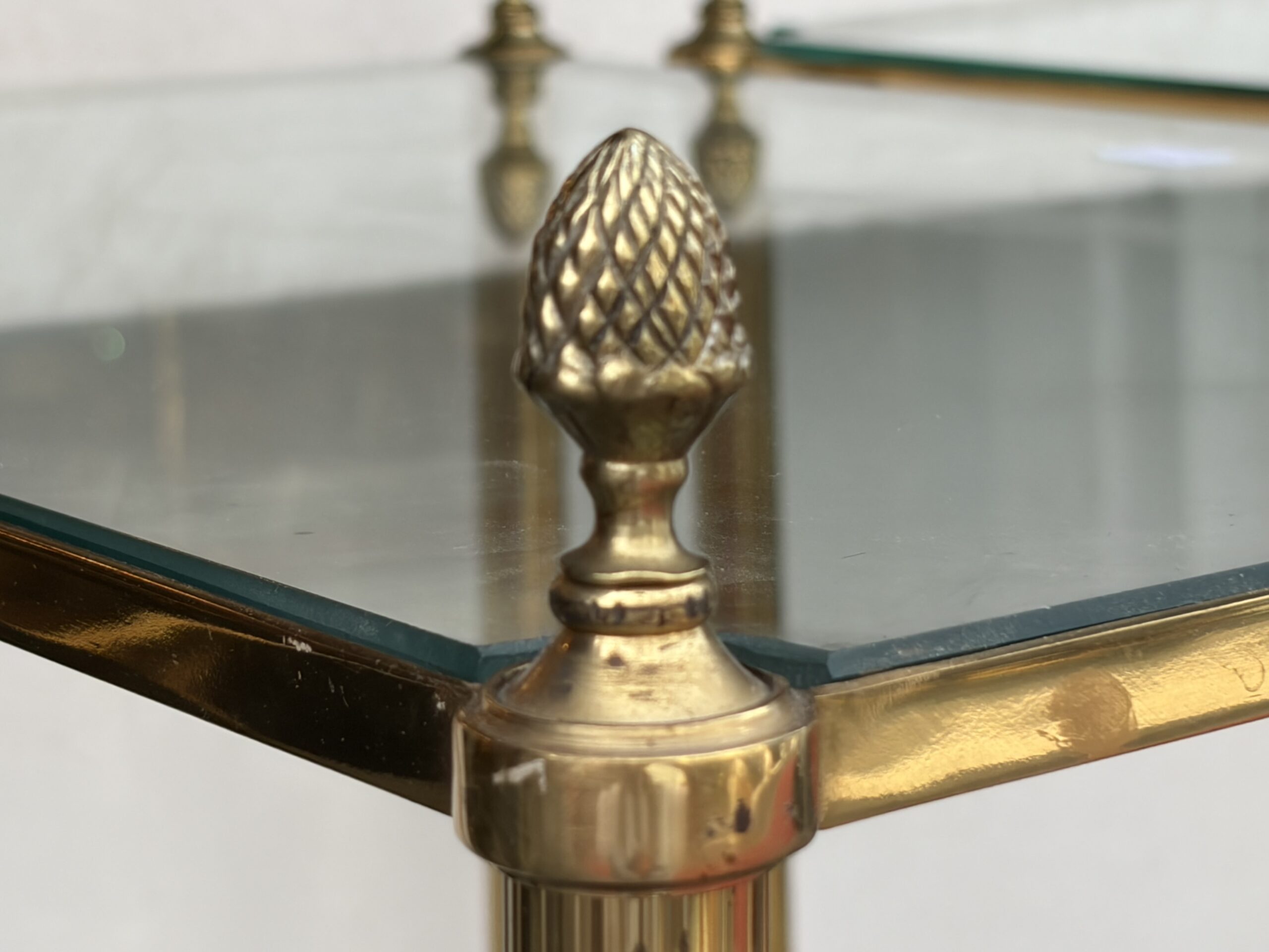 1970s Pair of 5-Tier Bronze Shelves by Maison Baguès, Glass Tops, 36.5 x 54 x 163 cm - Image 13