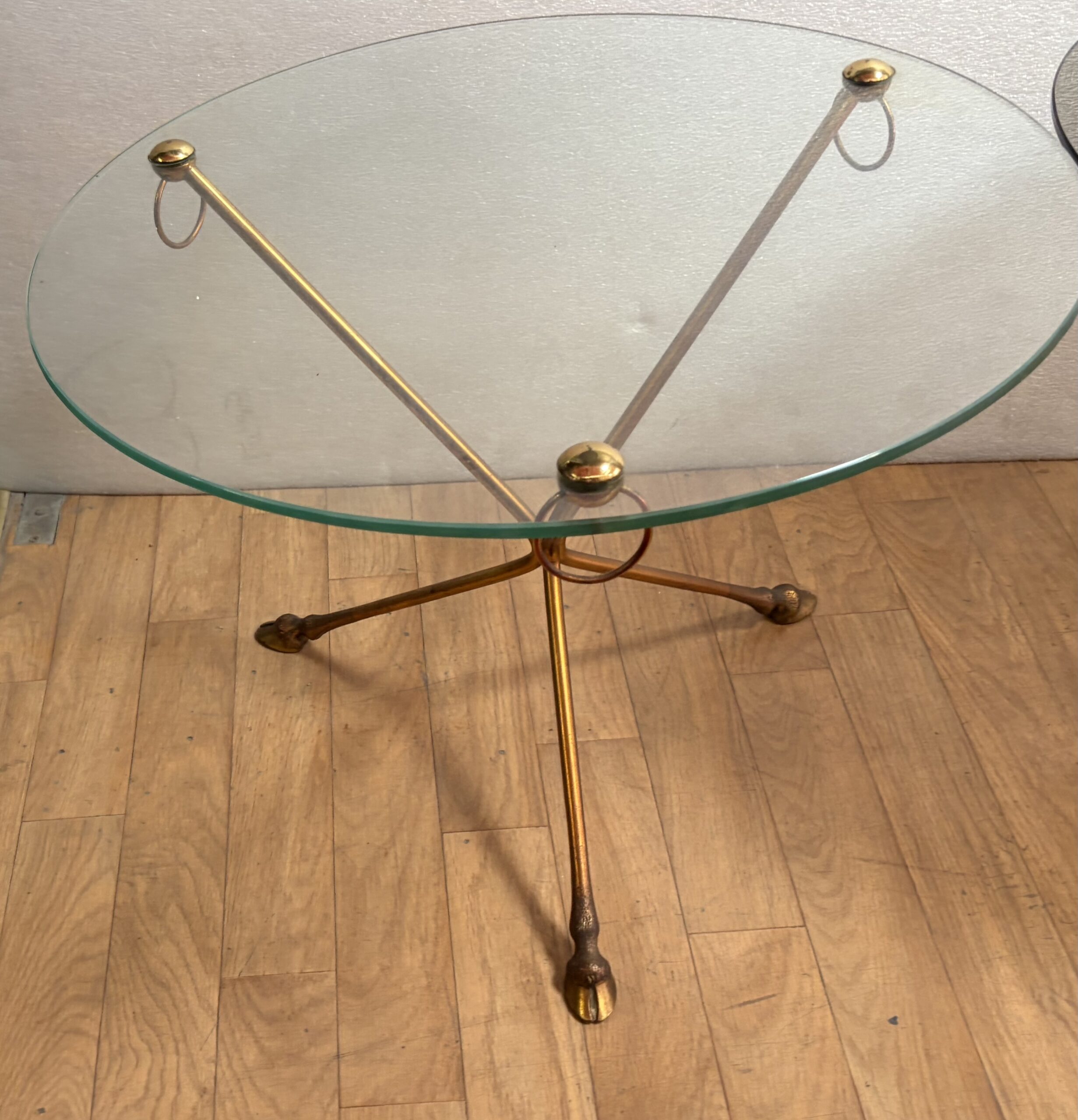 1950s–1970s Pair of Bronze Tripod Side Tables by Maison Jansen - Image 8