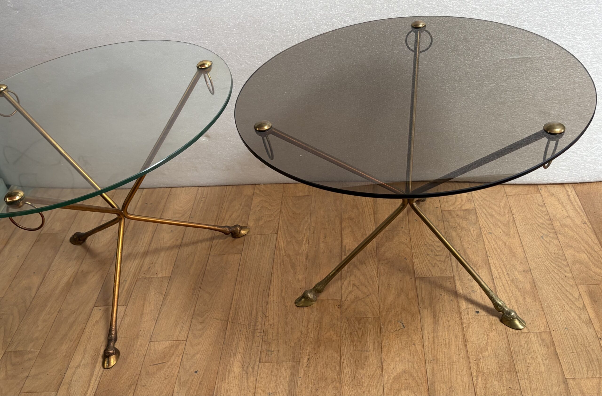 1950s–1970s Pair of Bronze Tripod Side Tables by Maison Jansen - Image 4