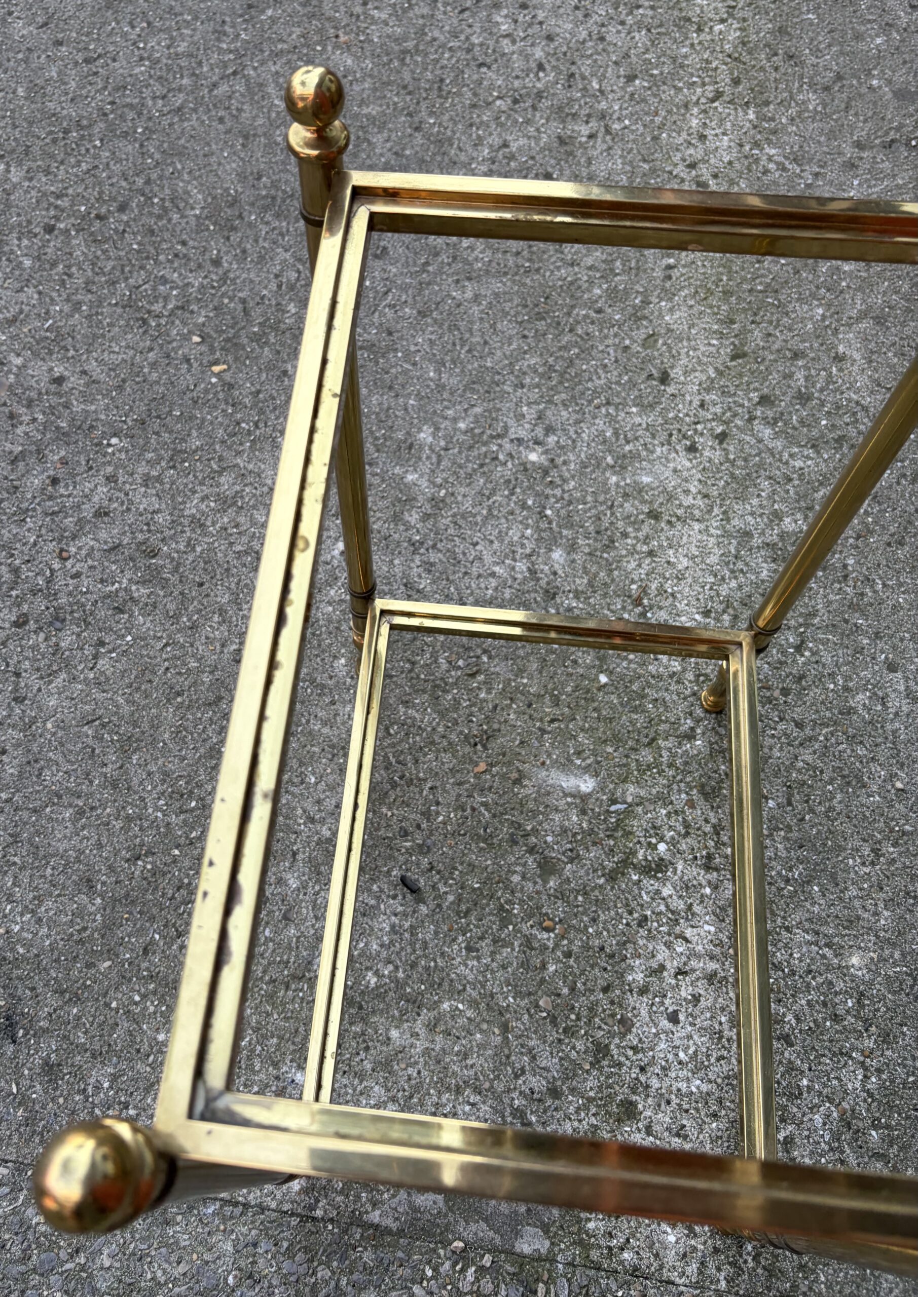 1970s Pair of Two-Tiered Bronze End Tables by Maison Jansen with Smoked Glass Tops, 43 x 33 x H 62 cm - Image 16