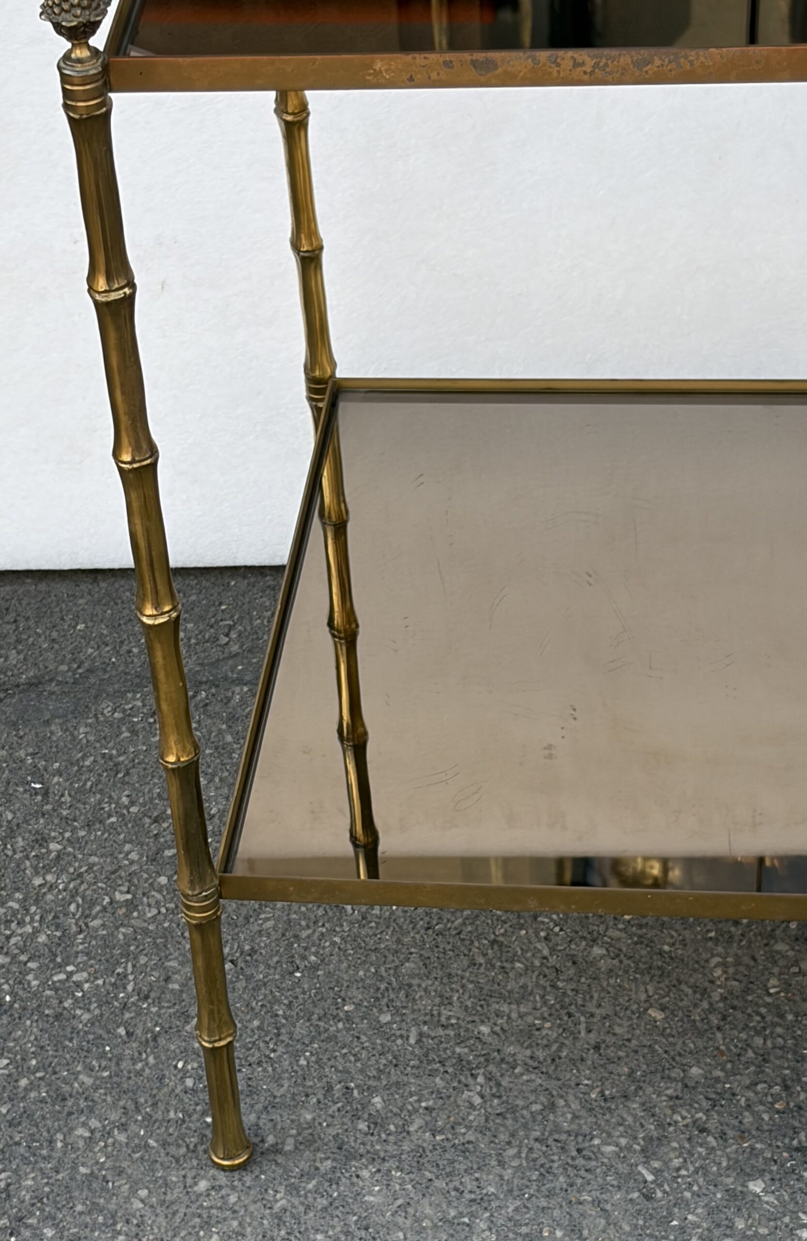 1950s Pair of Maison Baguès Tables with Bamboo-Patterned Bronze Finish and Smoked Glass Tops, 34 x 45 x H 66 cm - Image 11
