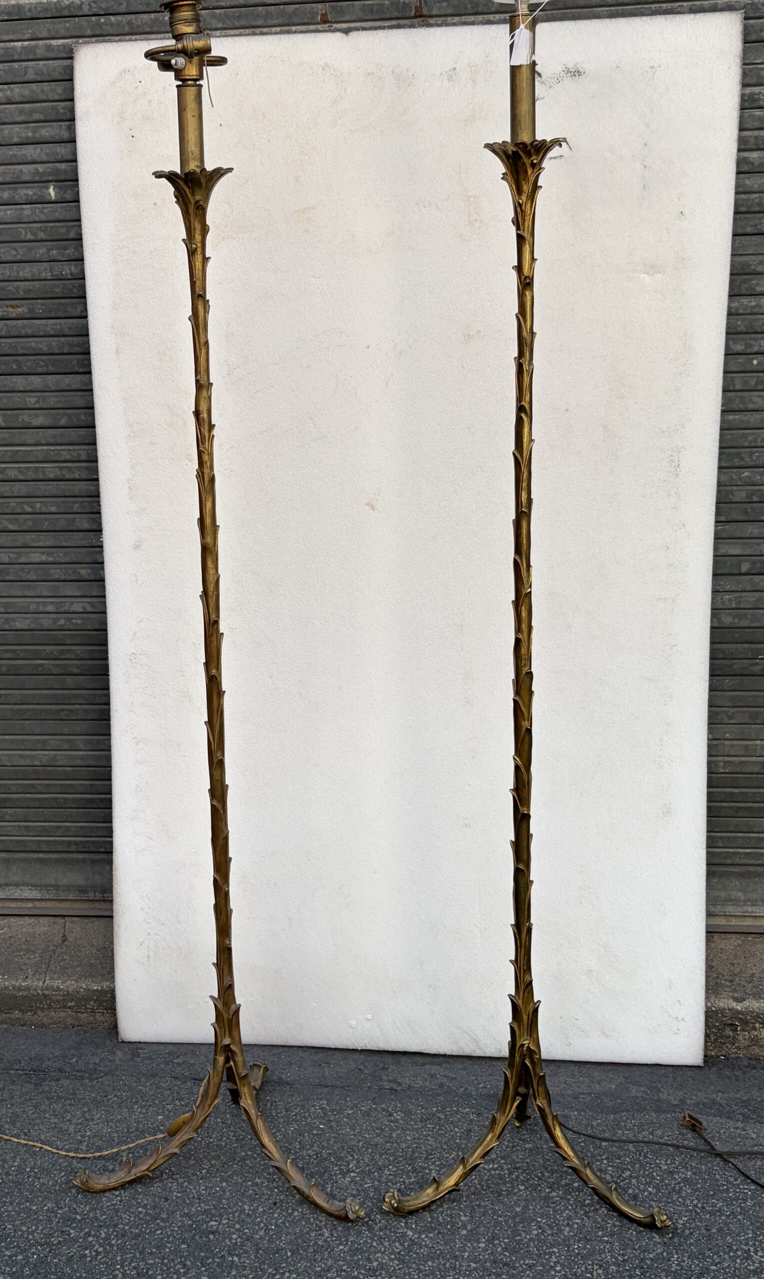 1970s Pair of Bronze Floor Lamps by Maison Bagués, “Decor Palmier” Design, H 160
