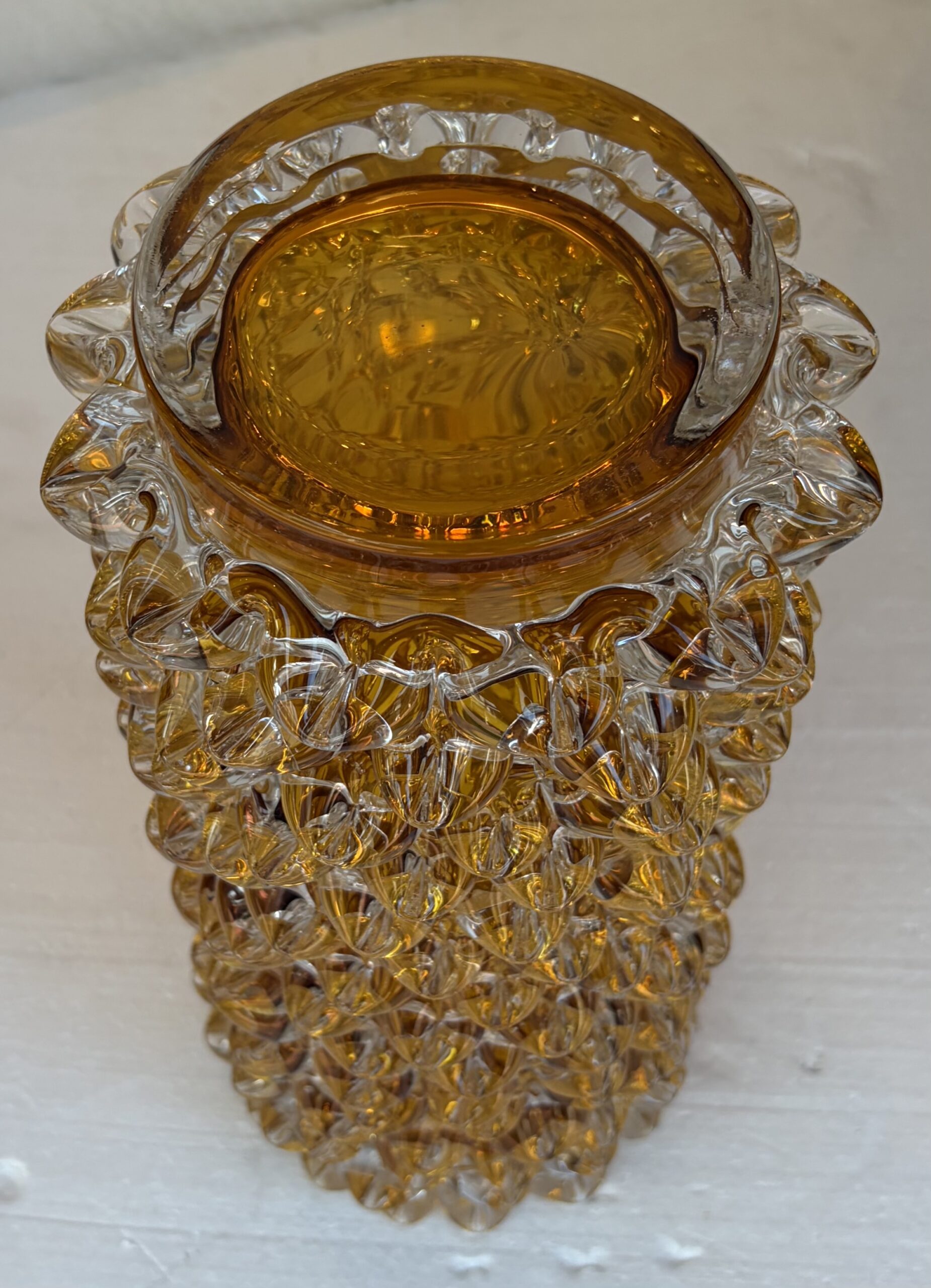 1960' Vase 'Rostrato' en Cristal Transparent Avec une Ame Ambrée , H 37 cm Ø 17 cm Attribué à ERCOLE BAROVIER – Image 4
