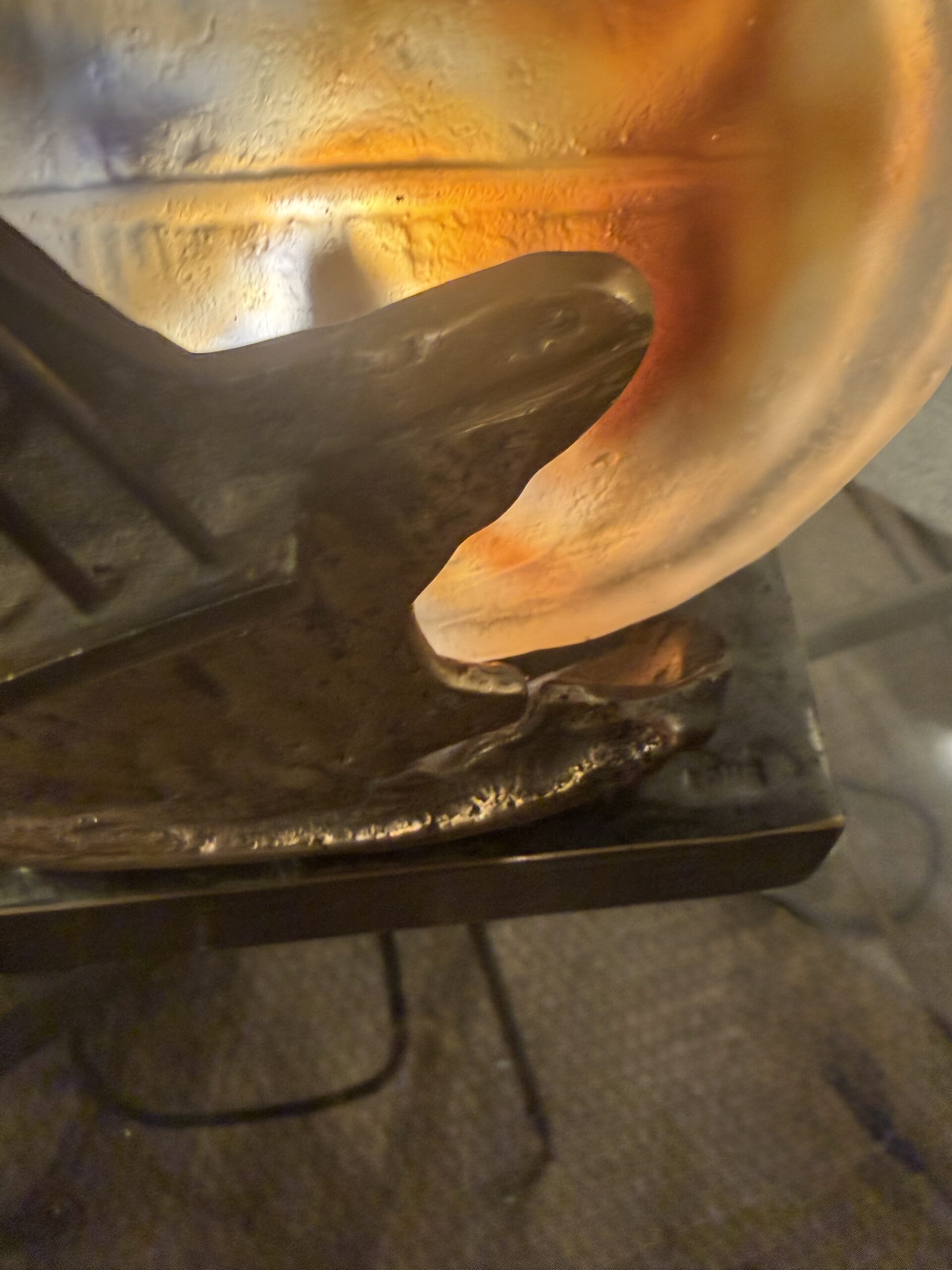 1970/80 Lampe Guitare En Bronze Et Pate De Verre , Sculpture Signée LOHE – Image 10