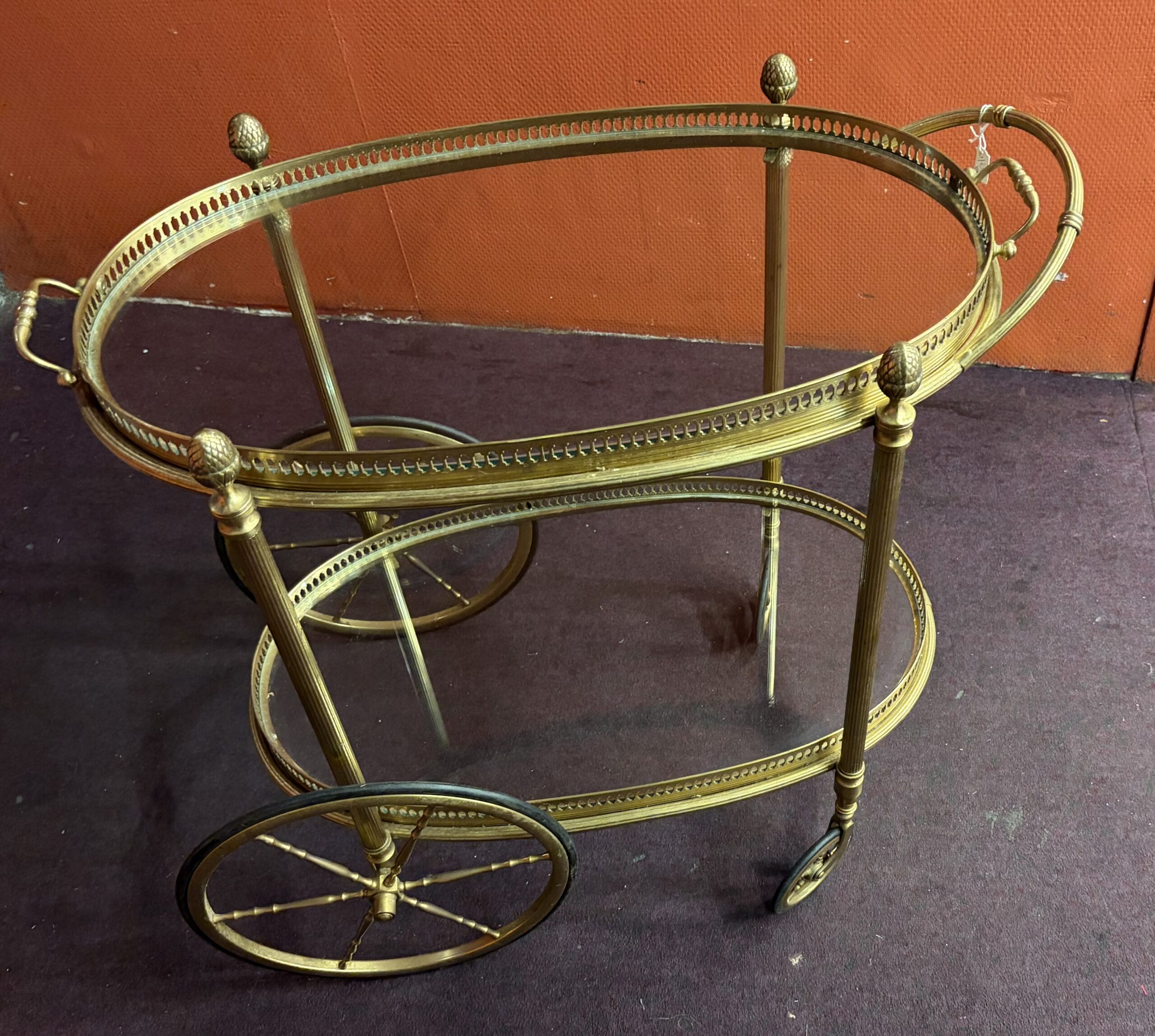 1970′ Bar Roulant en Bronze et Laiton Doré Maison Baguès Plateaux Ovales – Image 16