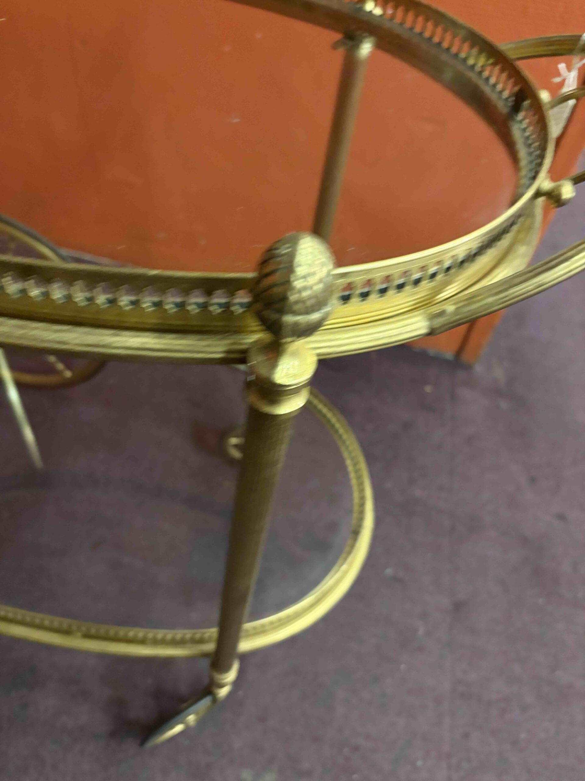1970′ Bar Roulant en Bronze et Laiton Doré Maison Baguès Plateaux Ovales – Image 4